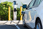 Elektroauto beim Aufladen